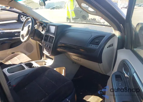 2013 Dodge Grand Caravan Sxt z USA, uszkodzony, nr VIN 2C4RDGCG4DR739333